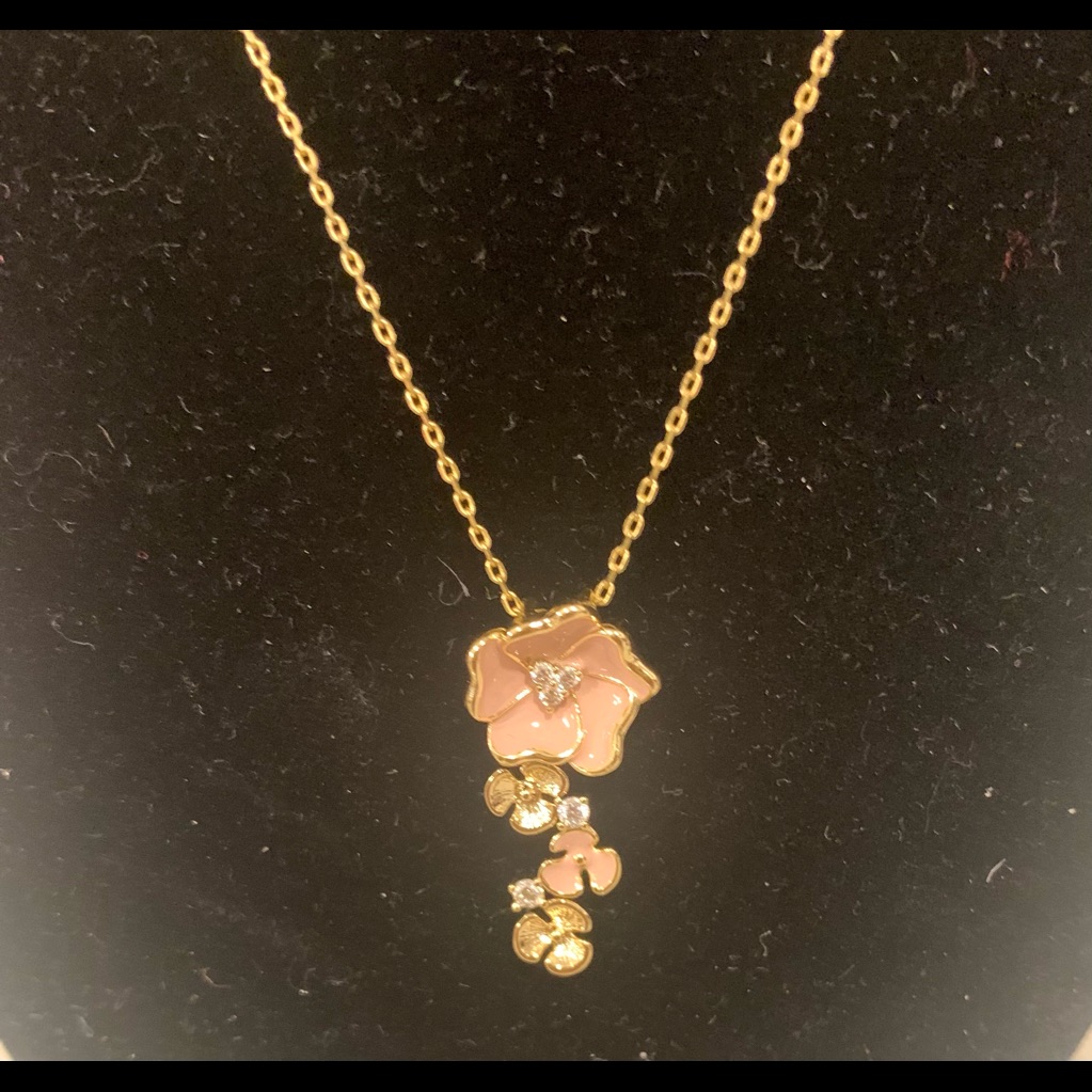Kim Rogers Necklace Nib 12$